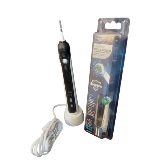 Braun Oral B Electric Toothbrush Black 3757 Charger 2 New Brush Heads - Picture 2 of 5